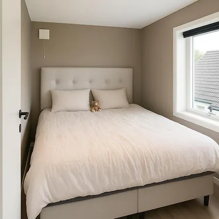 Apartment Bright 2-room With Balcony, Parking Space *